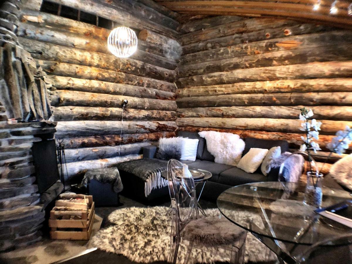 Oliver Apartment *
