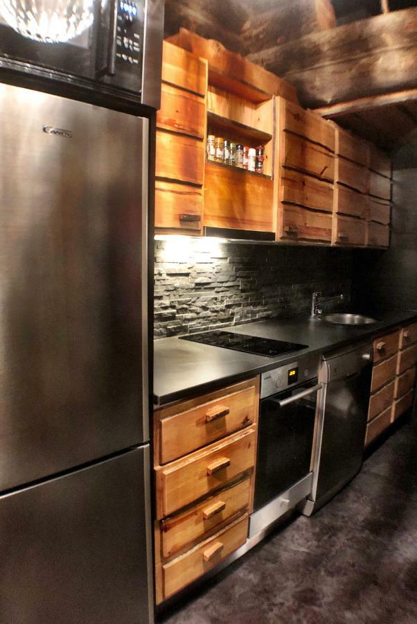 Oliver Apartment *